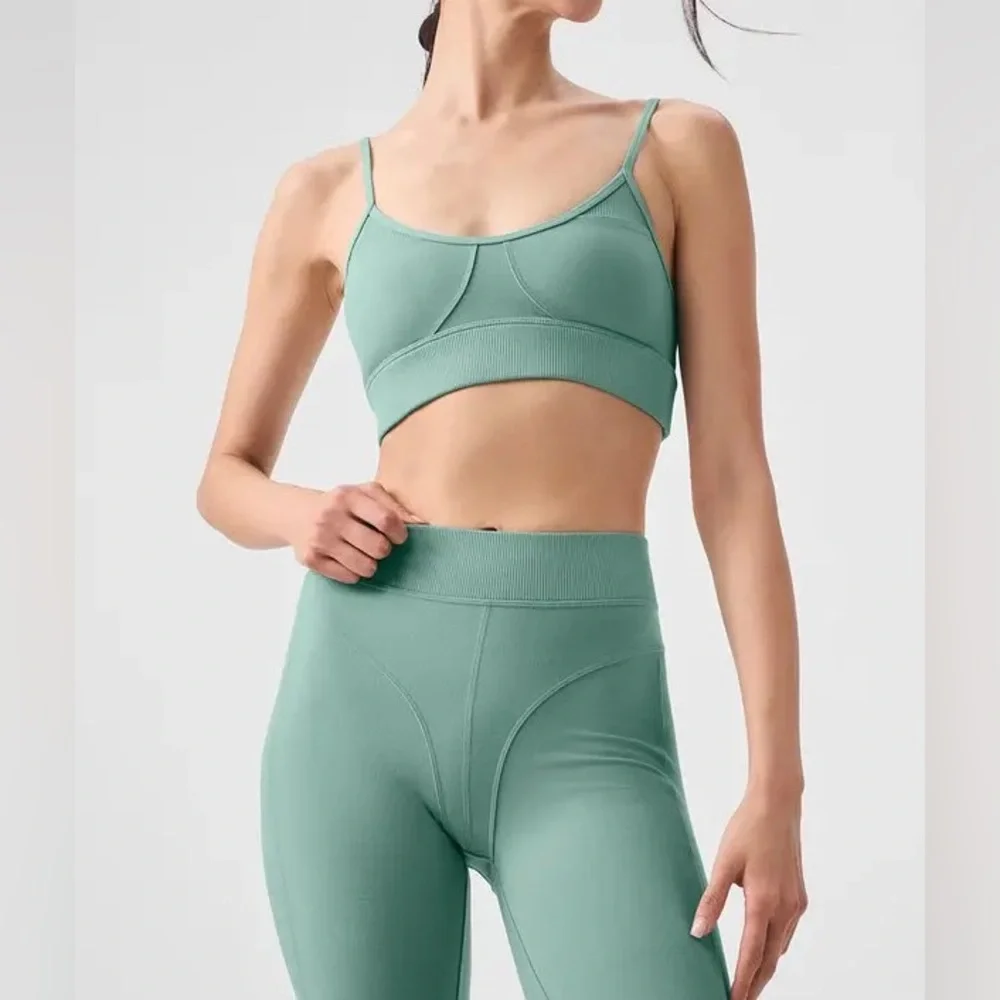Alo SET | Alosoft Head Start Bra + Leggings